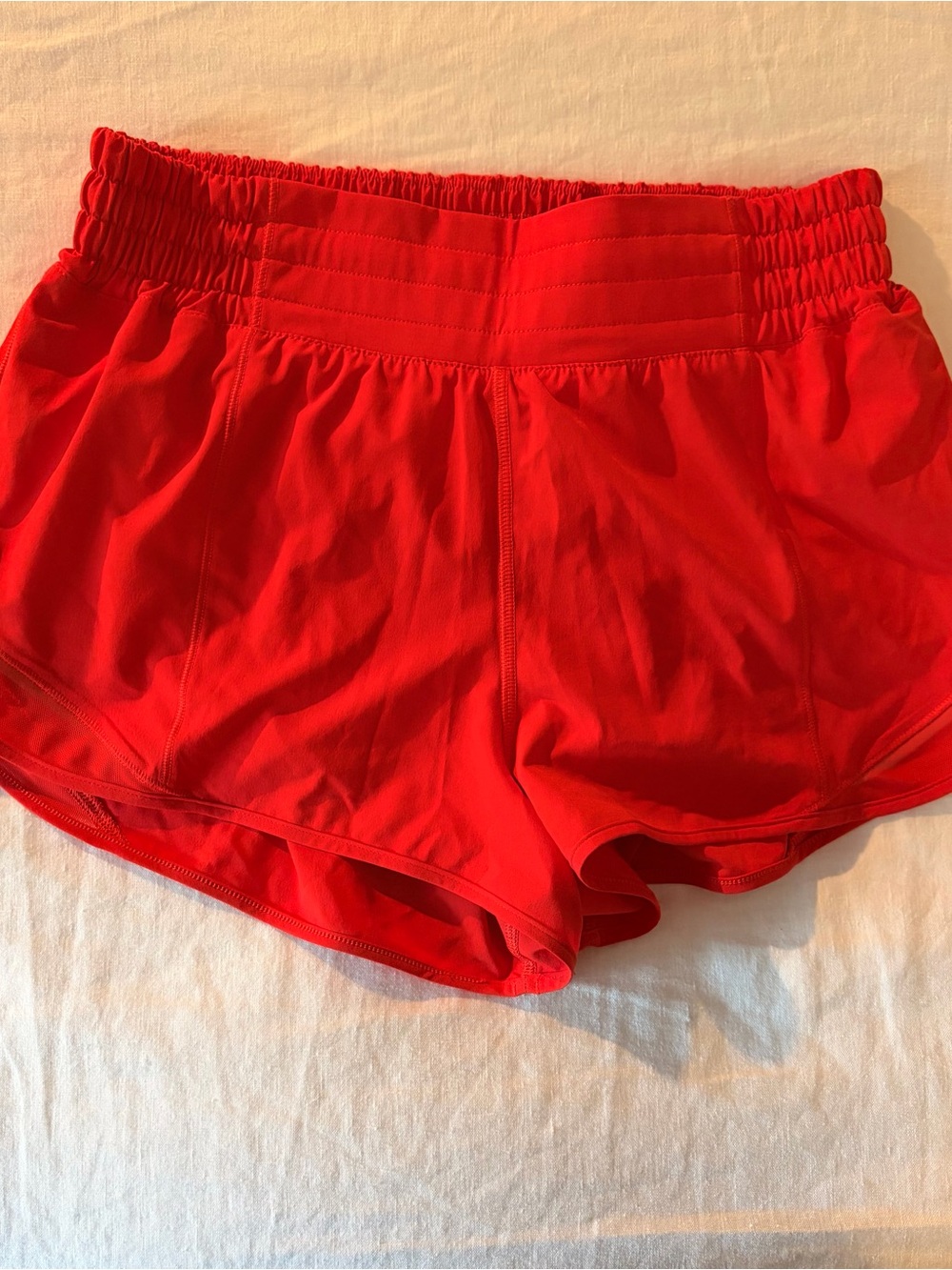 lululemon athletica high rise hotty hot 2.5” hot heat